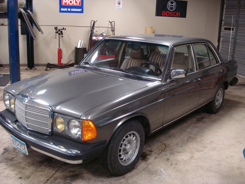 Мерседес 300d