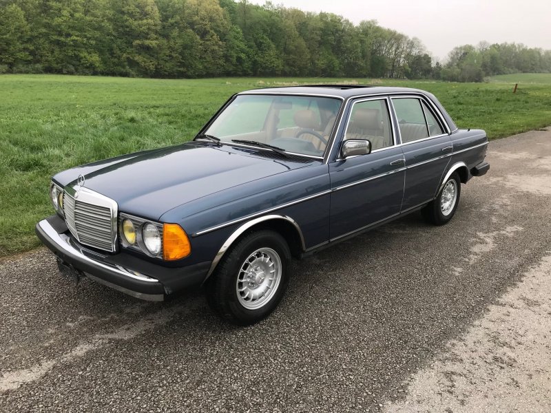 Mercedes-Benz w123 300d