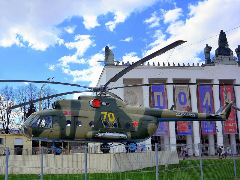 Экскурсии на вертолете в Москве