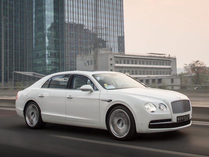 Бентли Continental Flying Spur