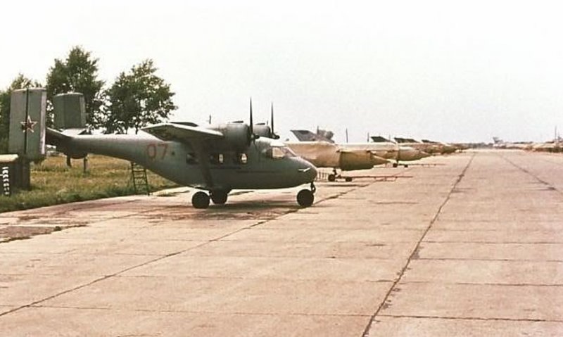 Самолет Пчелка АН 28