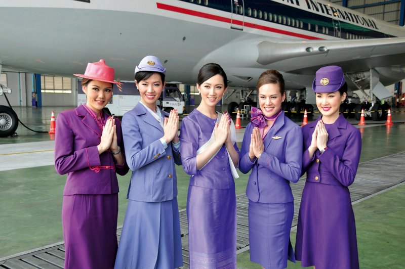 Форма бортпроводников авиакомпании Thai Airways