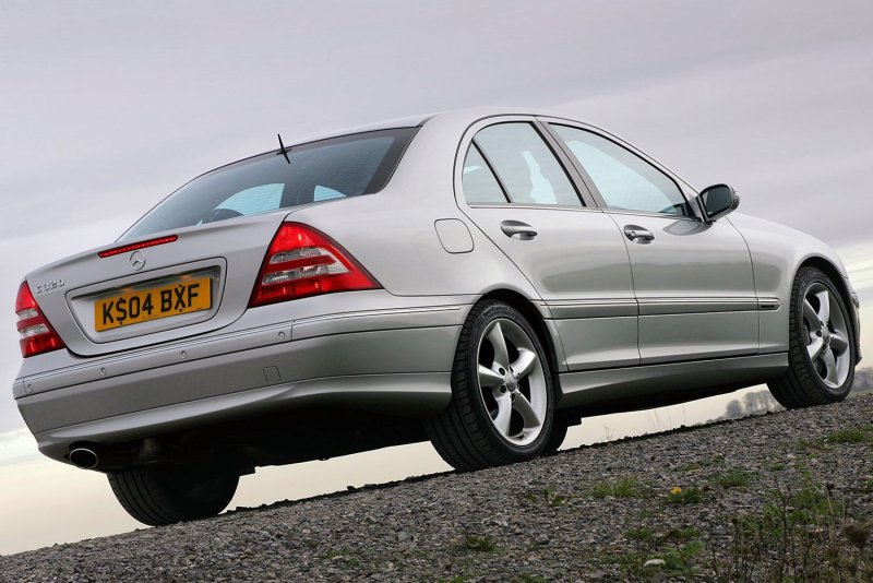 Мерседес Бенц w203