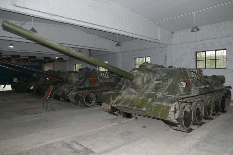 Танк Су 101