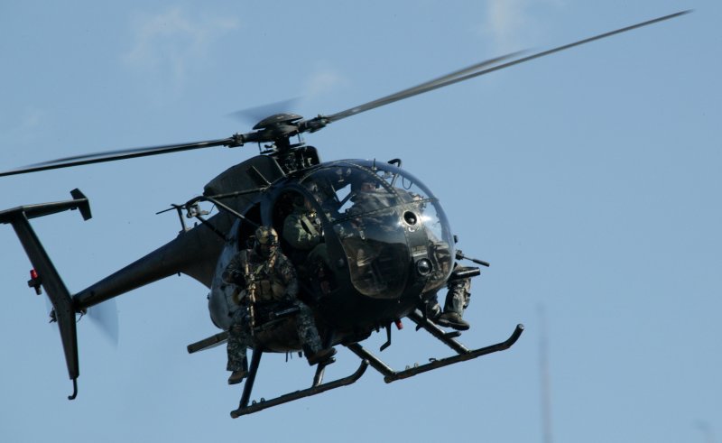 MH-6 little Bird