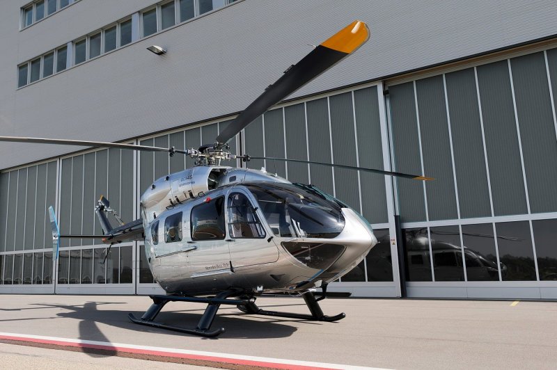 Eurocopter Mercedes-Benz EC 145: