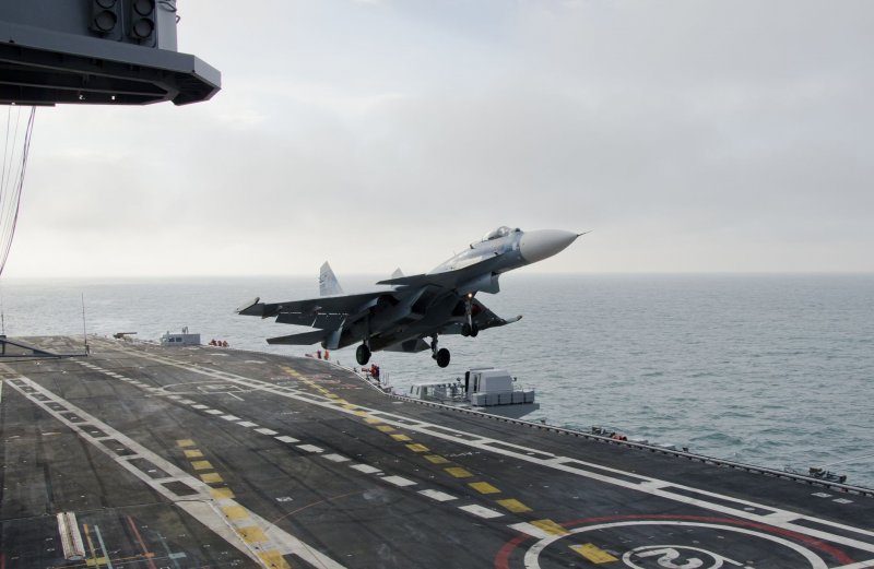 Су-33 на авианосце