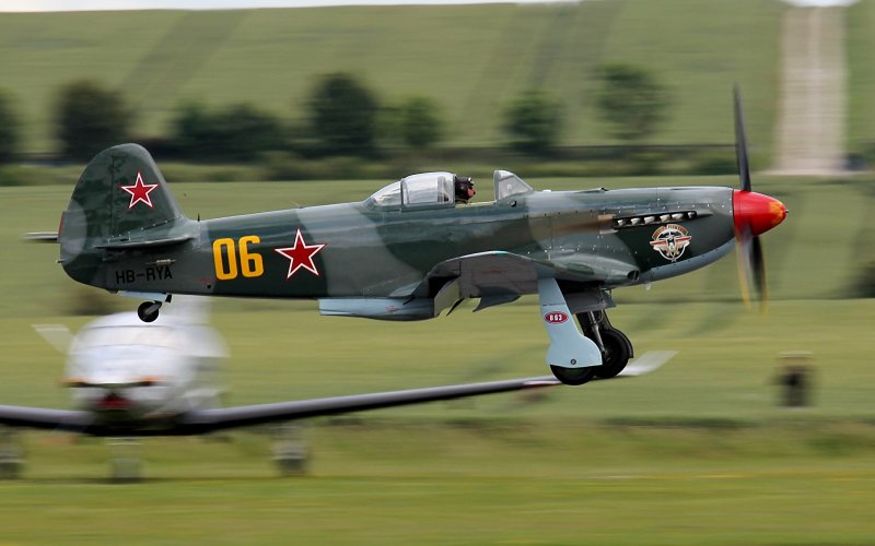 Як-9 истребитель