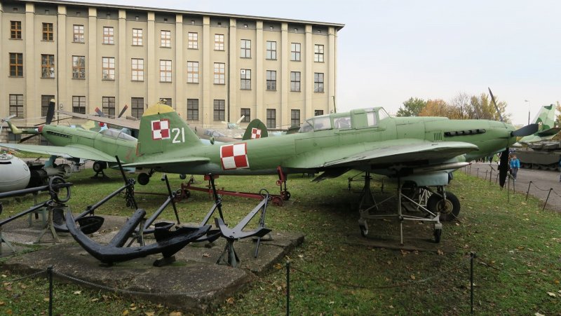 Як 9п м-107
