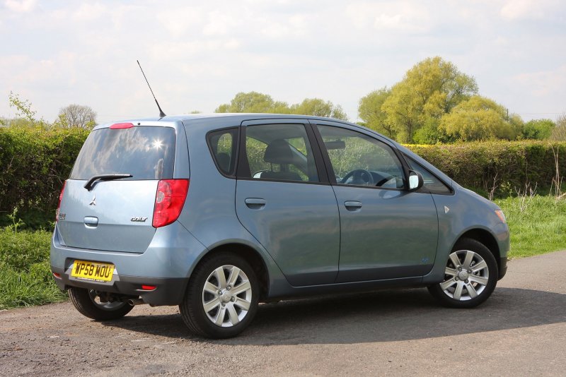 Mitsubishi Colt 1.3 2003