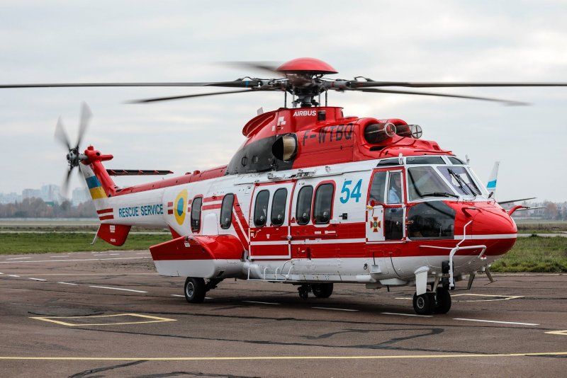 Вертолет марки DF Helicopters df334