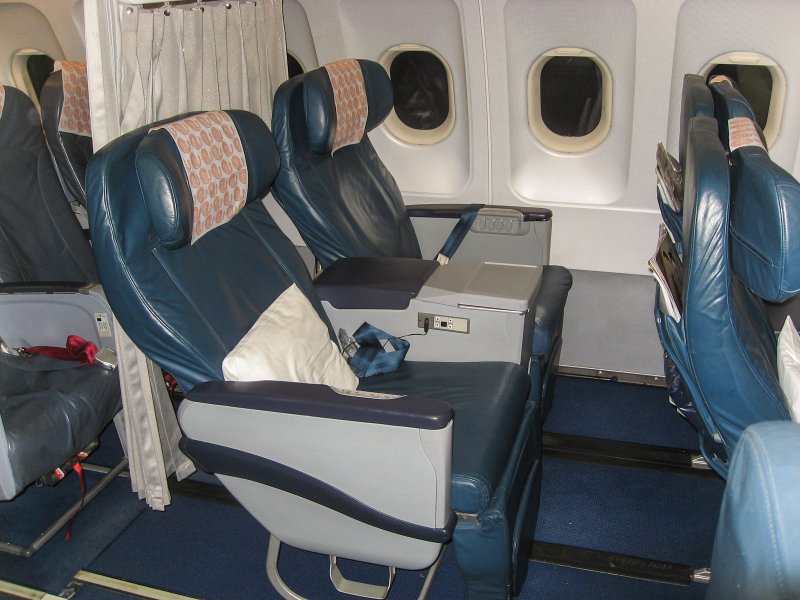 Airbus a320 Aegean салон