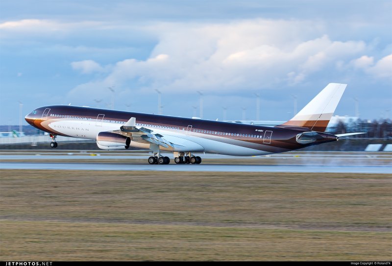 Алишер Усманов Airbus a340