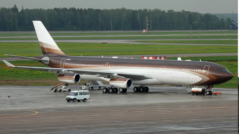 Airbus a340 Алишера Усманова салон