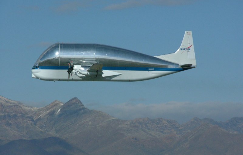 Aero Spacelines super Guppy кабина
