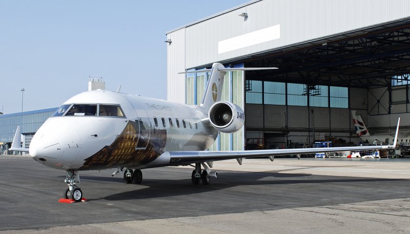Private Jet Challenger 604