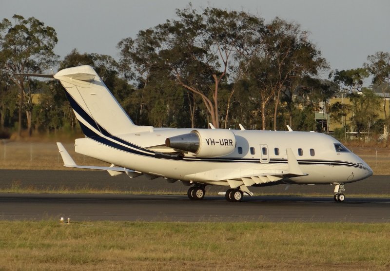 Самолет Бомбардье CL-600