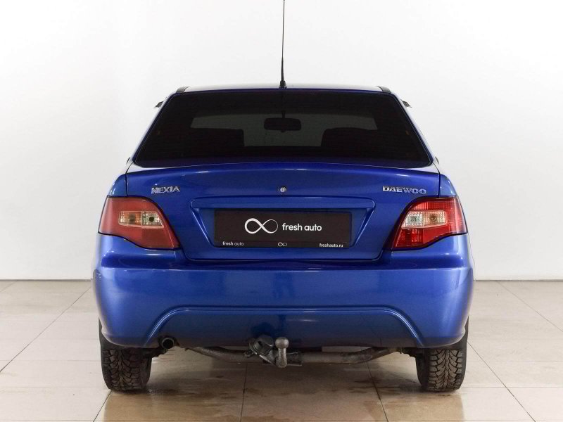 Nexia Daewoo 2 зад