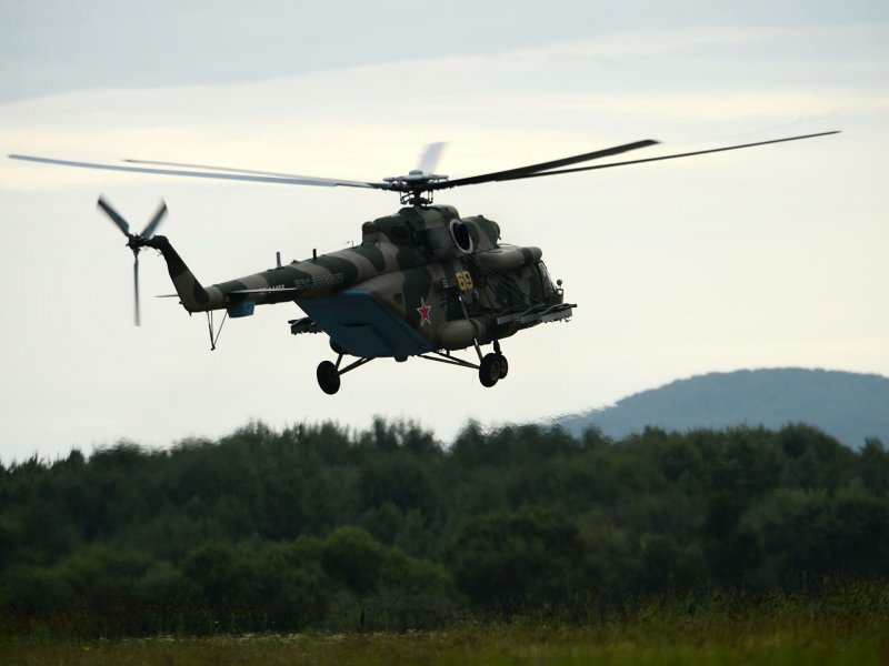 Военный вертолет ми-8амтш-в