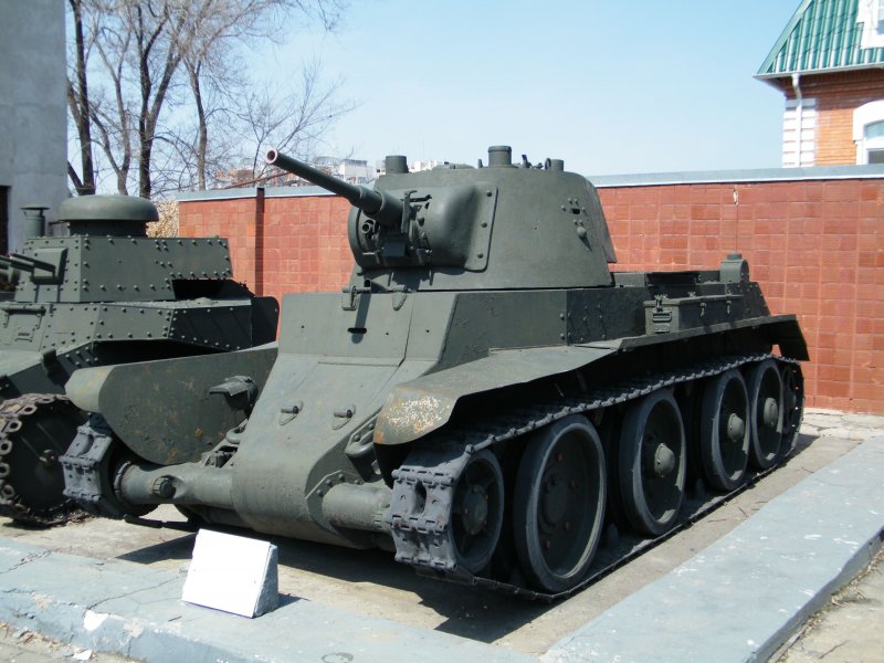 Советский танк БТ-7