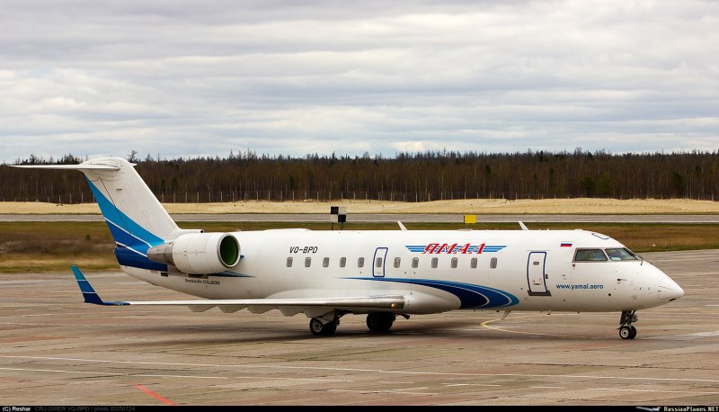 Бомбардье CRJ-100/200