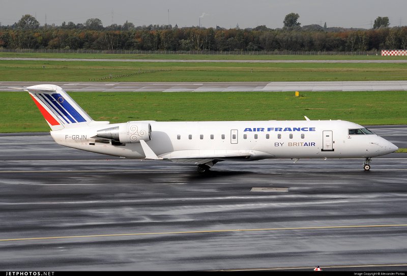 CRJ-100 er/LR самолёт