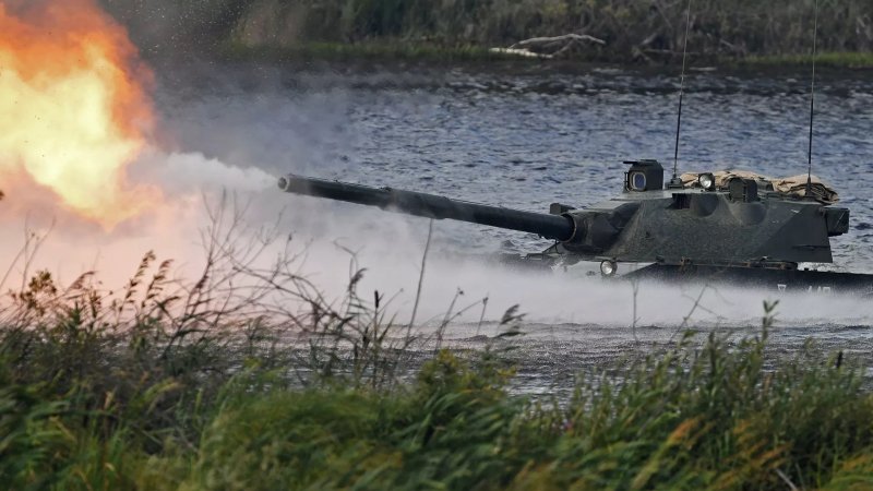 Плавающий танк Спрут сдм1