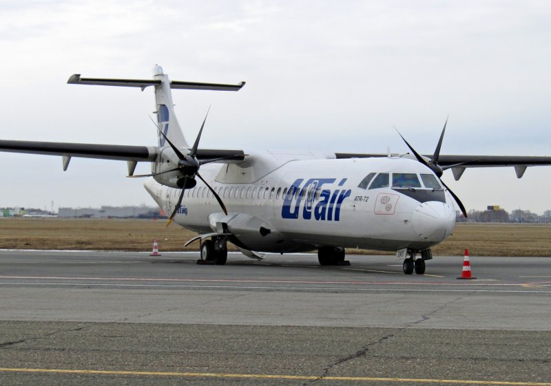 ЮТЭЙР UT 271 ATR 72