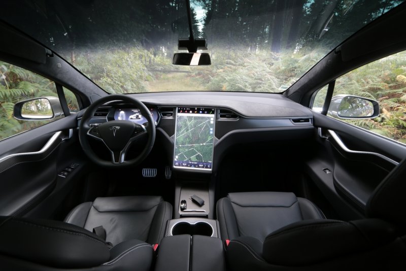 Tesla model s 2013 салон