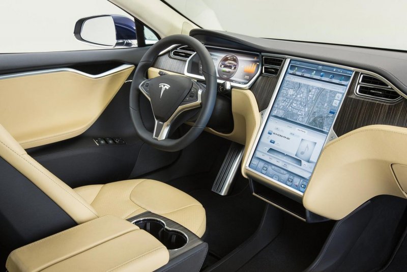 Тесла автомобиль model x салон