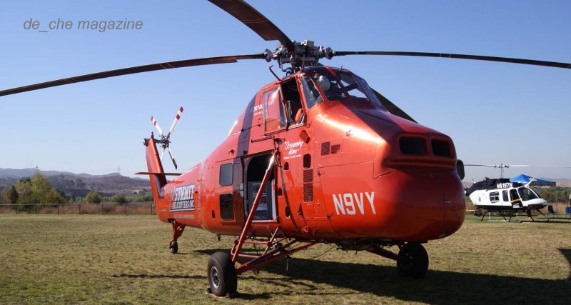 S-70i Black Hawk