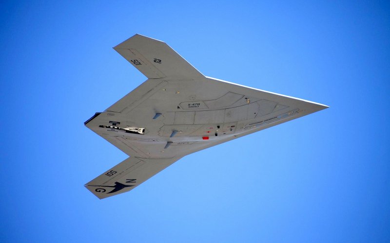 Беспилотник Northrop Grumman x-47b
