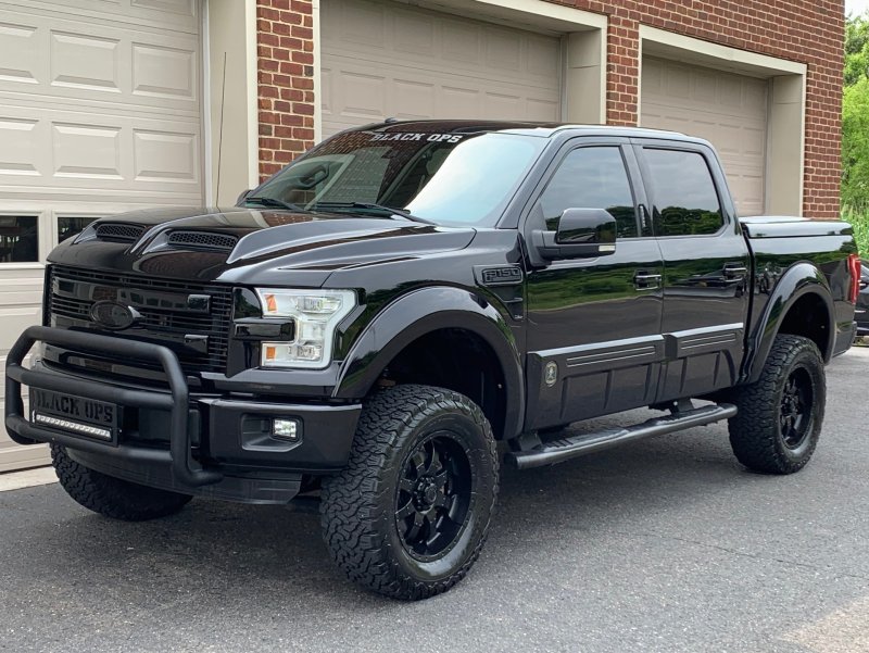 Ford f 150 Black