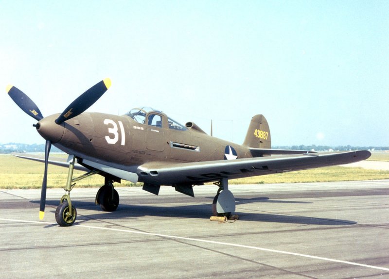 Yak 9u кабина