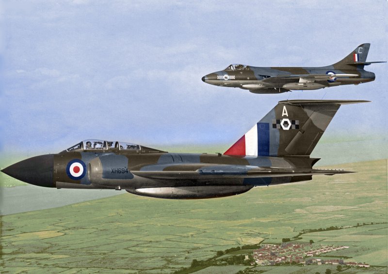 Hawker Hunter f.1, wt723, 764я эскадрилья"