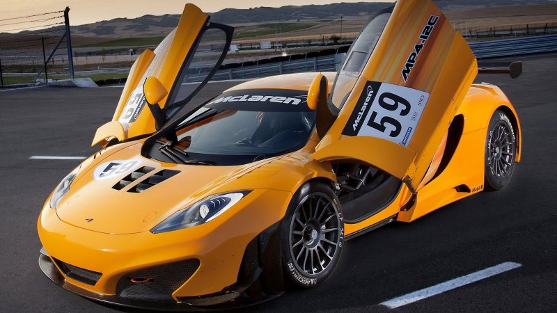 MCLAREN mp4-12c gt3