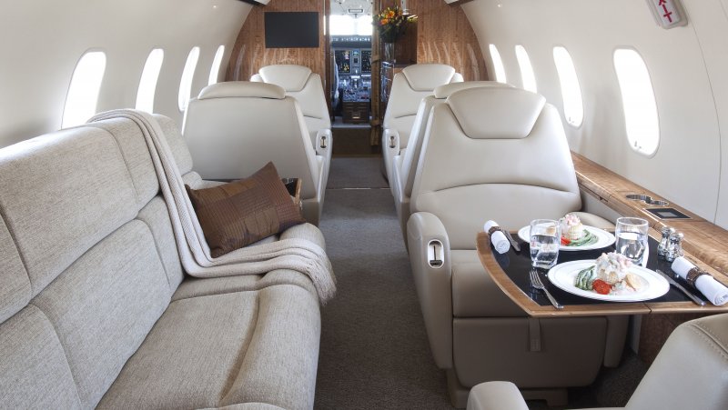 Challenger 300 Interior