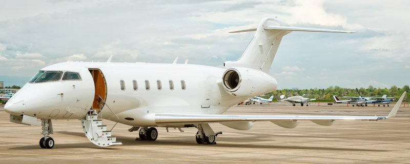 Challenger 300 самолет