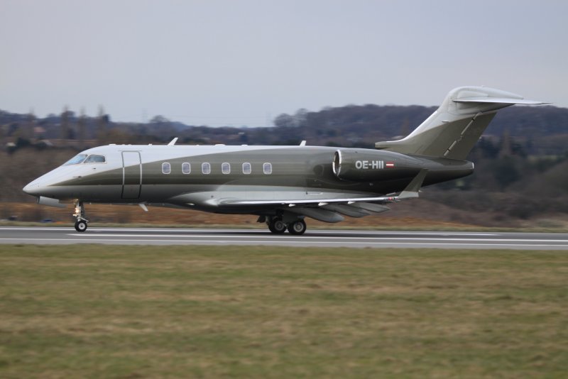 CL-300 самолет
