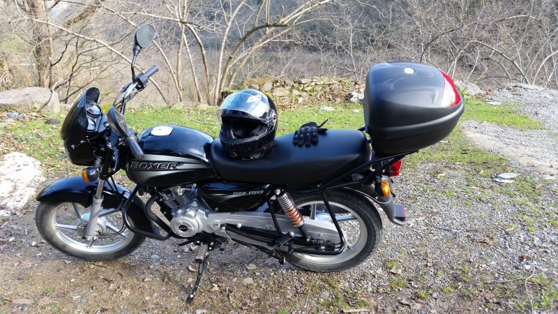 Bajaj Boxer 125 x с кофрами