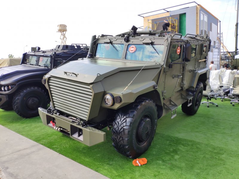 Бронеавтомобиль ГАЗ 2330 тигр