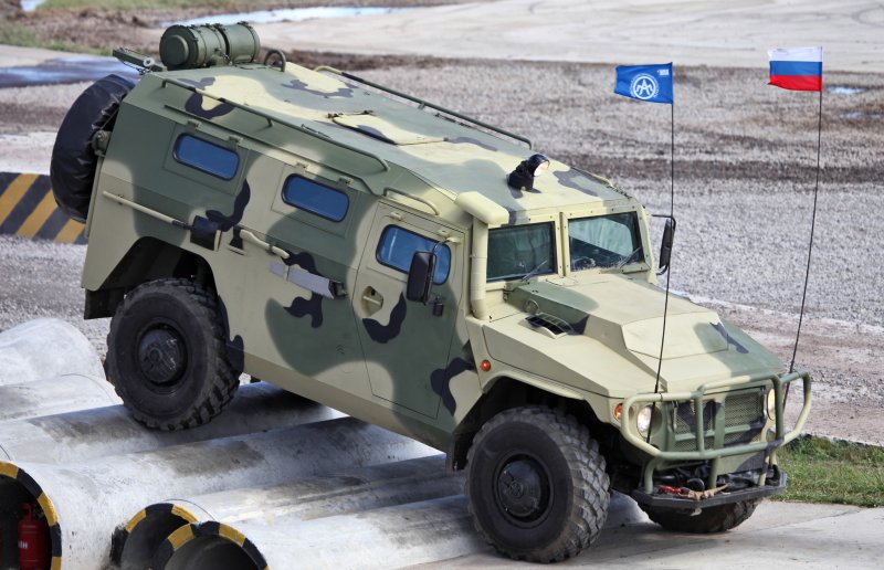 Бронеавтомобиль ГАЗ 2330 тигр