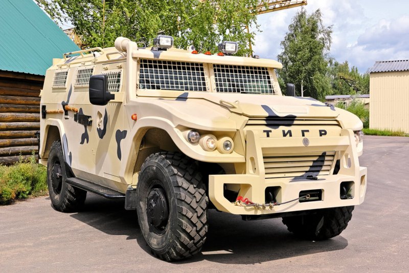 Бронеавтомобиль ГАЗ 2330 тигр