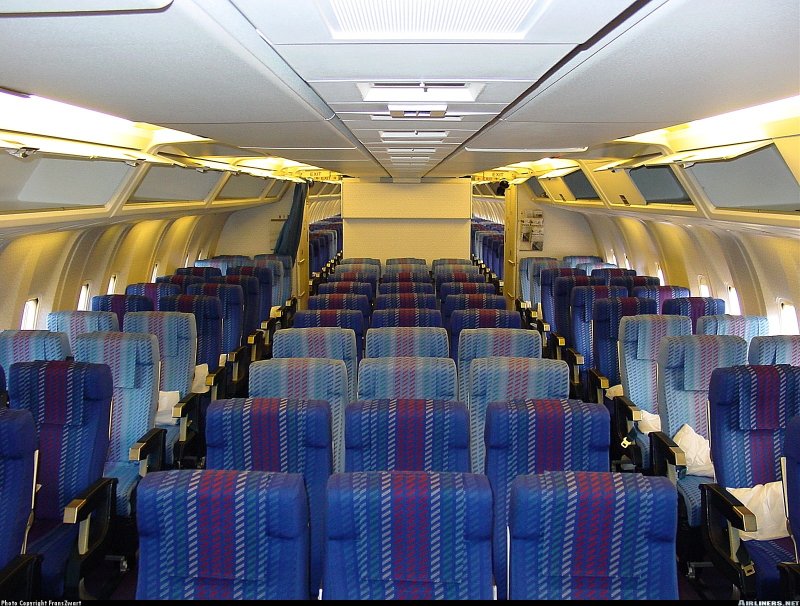 Самолет Боинг 767-300