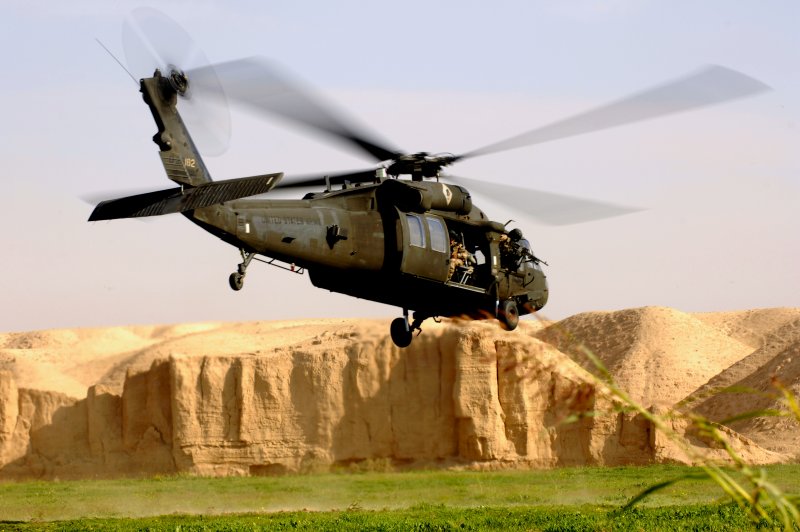 Eh-60a «Black Hawk»