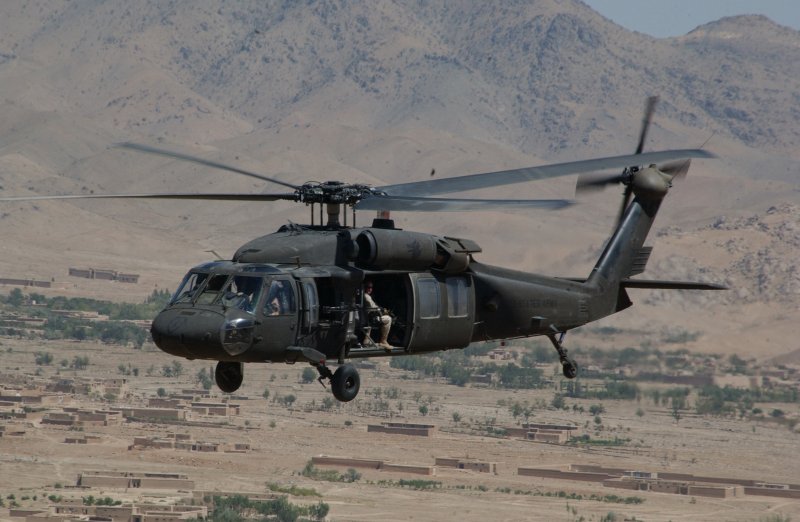 Sikorsky uh-60 Black Hawk