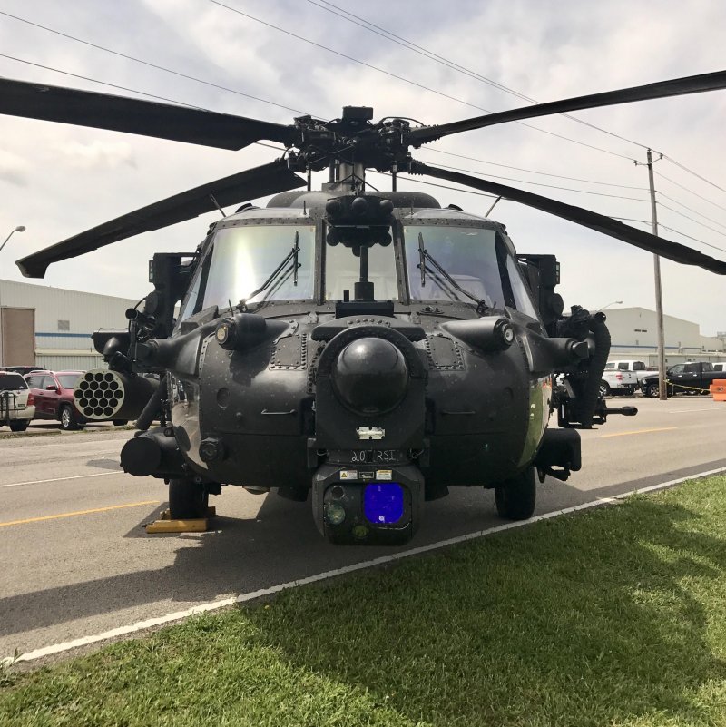Sikorsky uh-60 Black Hawk