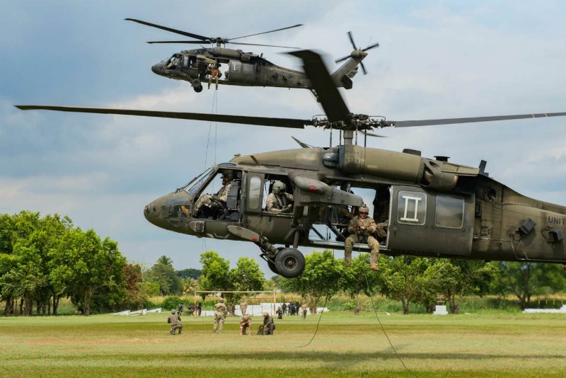 Uh 60 Black Hawk винт