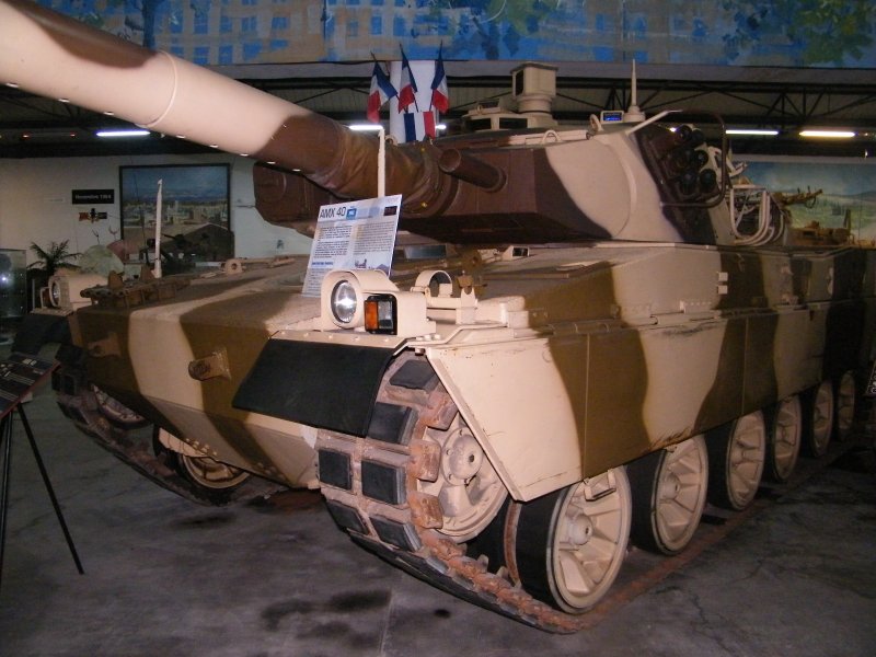 AMX-40 MBT