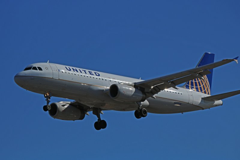 Airbus a320-100